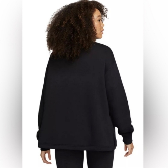 Nike Women's Sportswear Swoosh Fleece ¼-zip top - black - Picture 3 of 10